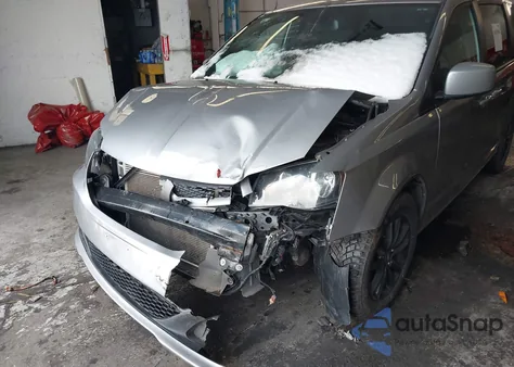 2020 Dodge Grand Caravan Gt z USA, uszkodzony, nr VIN 2C4RDGEG5LR184744